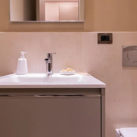 Apartament Sul Mare Wi-fi Ac Patio Con Vista *