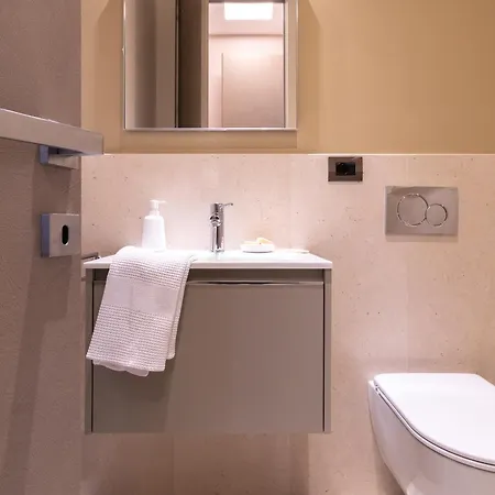 Apartament Sul Mare Wi-fi Ac Patio Con Vista *